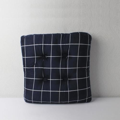 مخده قماش كاروهات