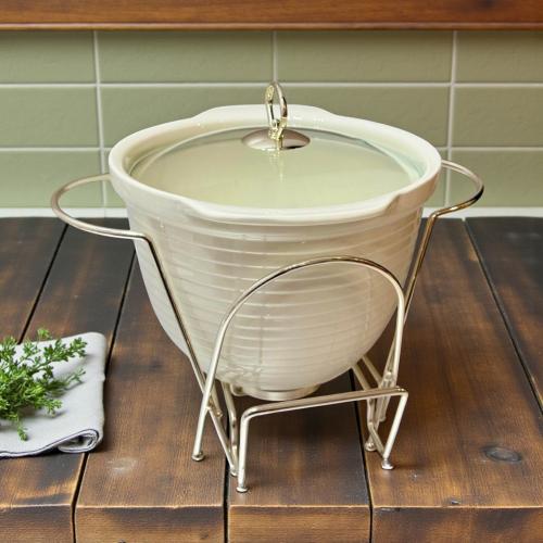 قدر شوربة باستاند فضي