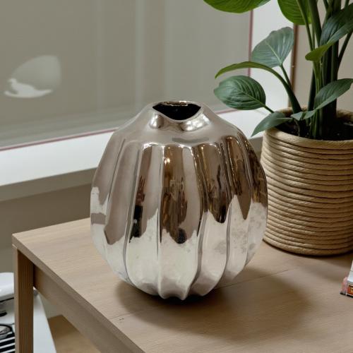 فازة سيراميك ديكور