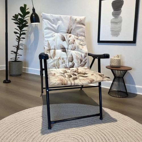 كرسي قماش ملون