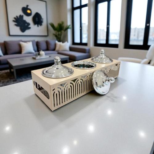 تبسي معدن 3 حبة باستاند