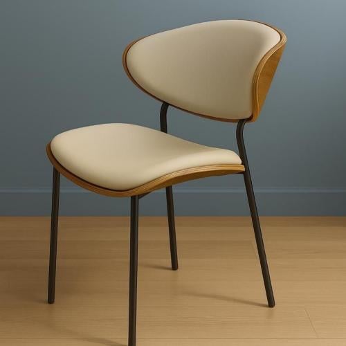 كرسي خشبي طبيعي جلد