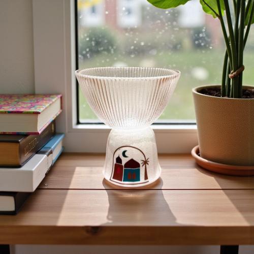 صحن زجاج بقاعدة فنجان رمضان