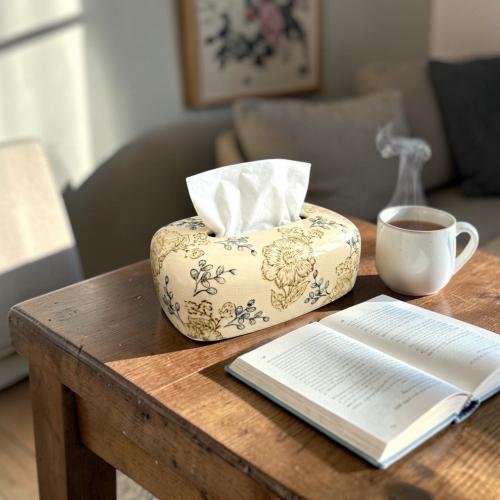 علبة مناديل سيراميك