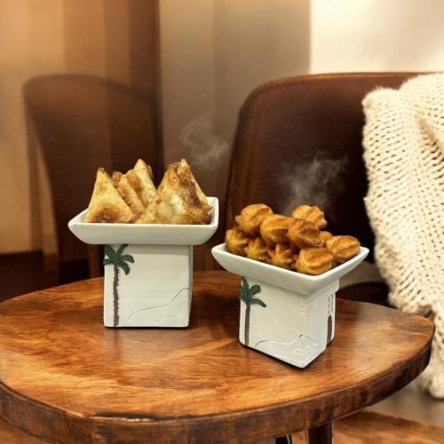 صحن تقديمات النخلة مربع وسط