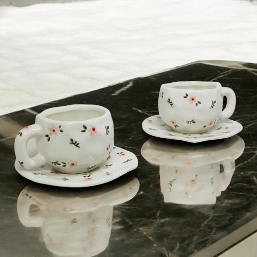 كاسة سيراميك أبيض ورد - بالحبة