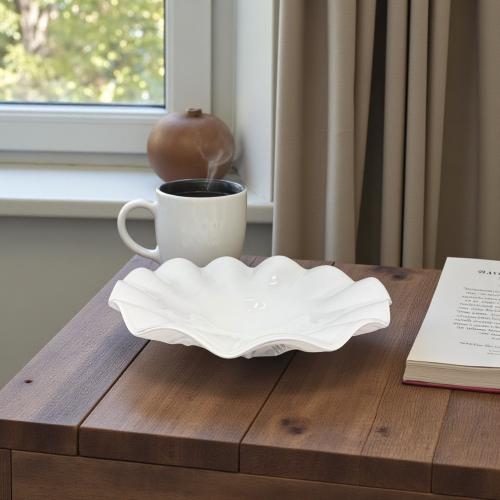 صحن زجاج بقاعدة