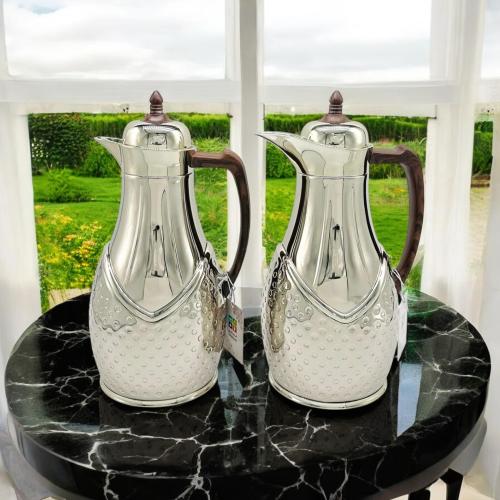 طقم ترامس أشواق فضي يد خشبي