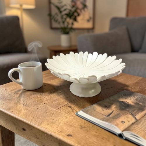 صحن سيراميك بقاعدة