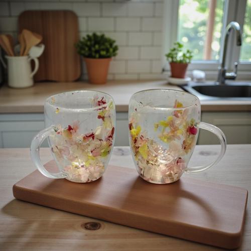 كاسة زجاج شفاف بورد بالحبة