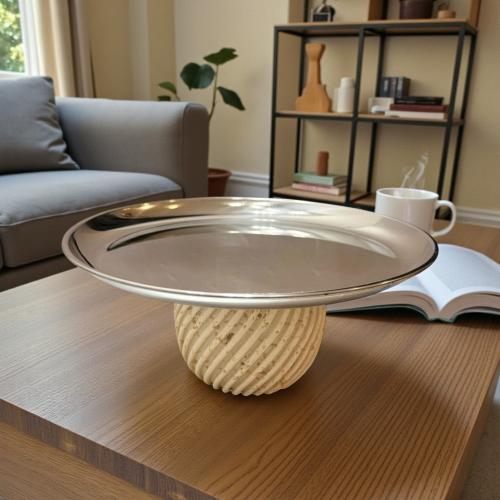 صحن ستيل فضي بقاعدة