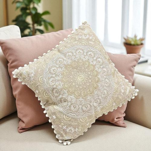 مخدة ديكور 45 سم هندي