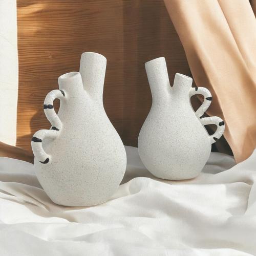 فازة سيراميك مقاس 24 * 26 سم بالحبه