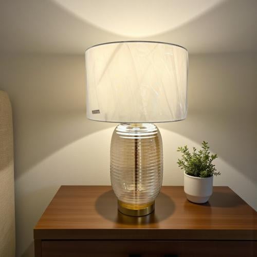 اباجورة زجاج