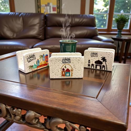 استاند بولي رمضان يجمعنا ملون بالحية