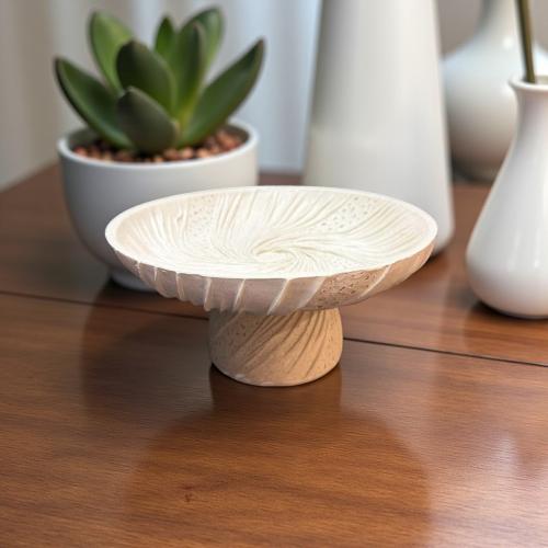 صحن رخامي بقاعدة