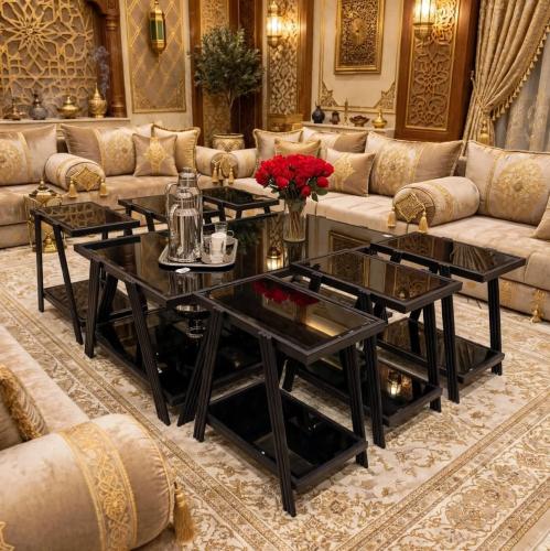 طاولة دورين مقاس 120*70 سم زجاج مع 8 عامود مع 6 خدمة