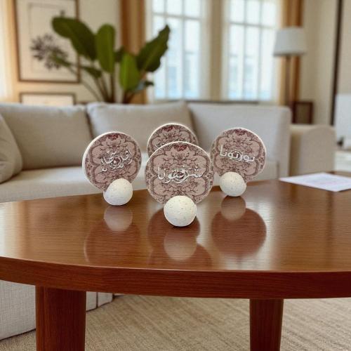 استاند ديكور بالحبه