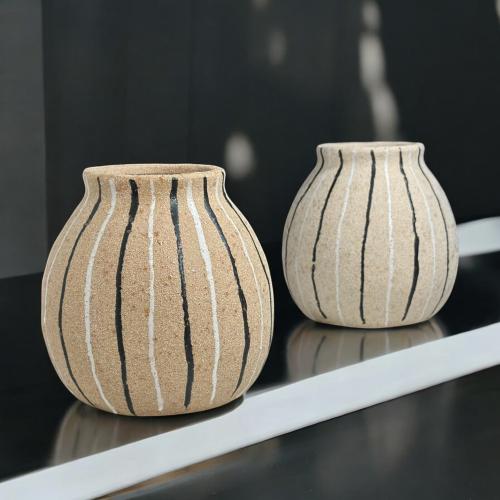 فازة سيراميك مقاس 18 سم