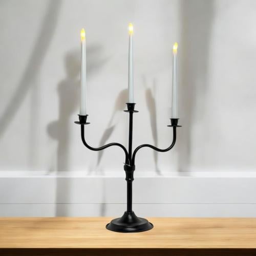شمعدان اسود ثلاثي