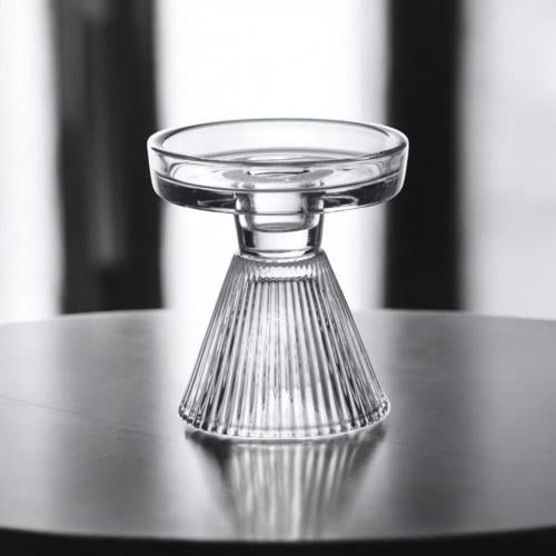 شمعدان زجاج مقاس 10 * 9.5 سم