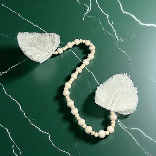 مسبحة خشب ديكور