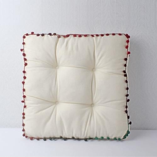 مخدة قماش مربع