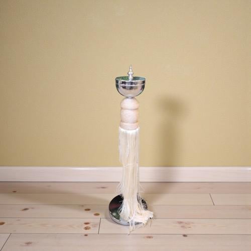 مبخرة مع الهدب