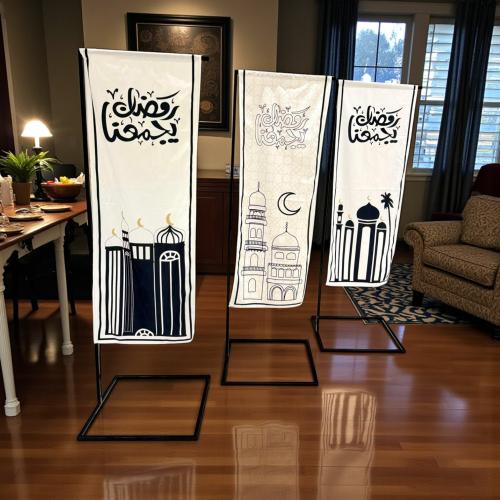 استاند علاقة قماش رمضان يجمعنا بالحيه