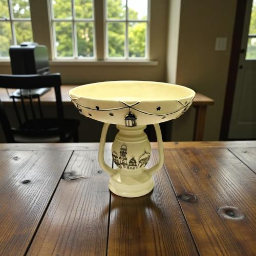 صحن بولي بقاعدة فانوس رمضان