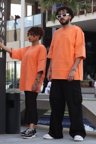 تيشرت اوفر سايز برتقالي