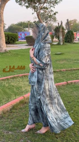 عبايه نص كلوش مع طرحه