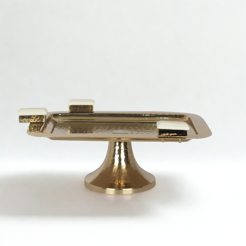 طبق تقديم معدني راقي