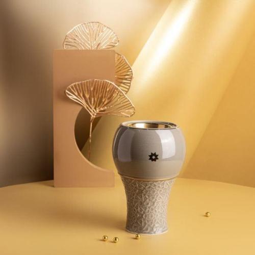 مبخر سيراميك رمادي من مجموعة كراون