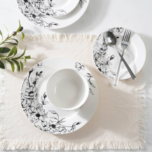 طقم سفرة بنقوش جميلة (12 قطعة)