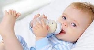 كيف ازيد من حليب الرضاعة الطبيعية ؟ وهل يمكن تخزين حليب الام ؟ تجيبك عنها ميلكلي مام