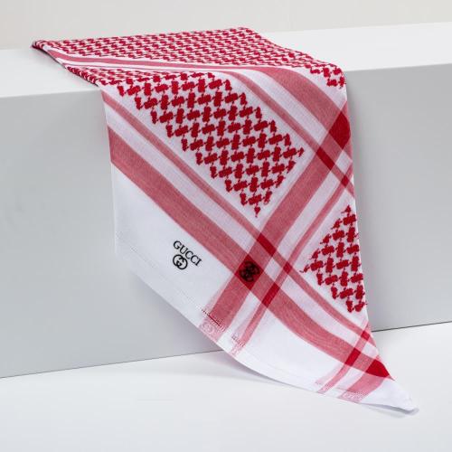 شماغ قوتشي كلاسيك احمر