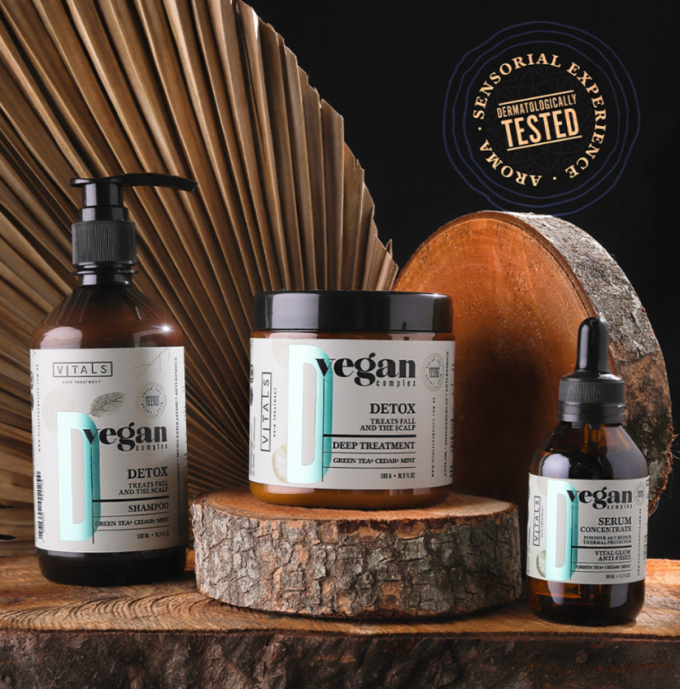 العناية بالبشرة الحساسة: روتين يومي ومنتجات ينصح بها الخبراء