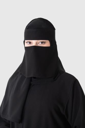 نقاب قصير مطاط مايل