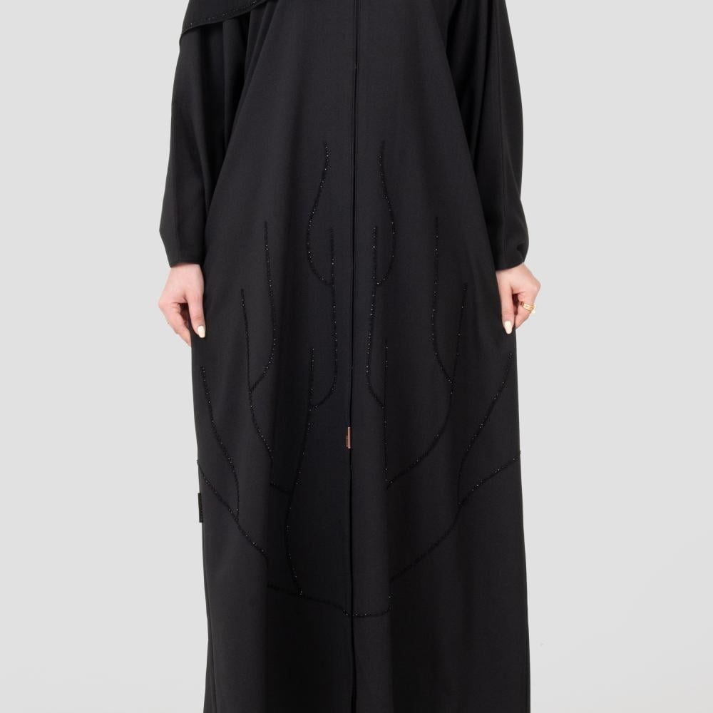 عباية مطرزة من الكريب