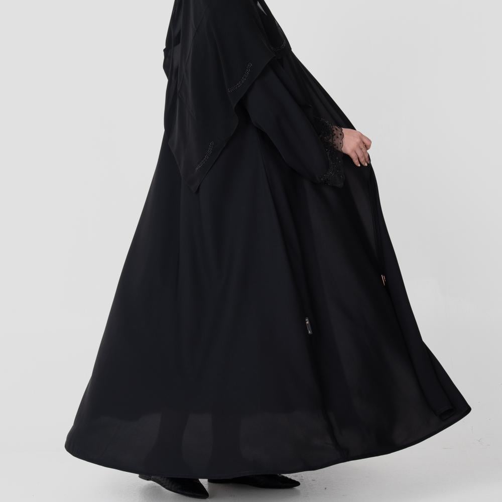 عباية كلوش من الحرير الناعم