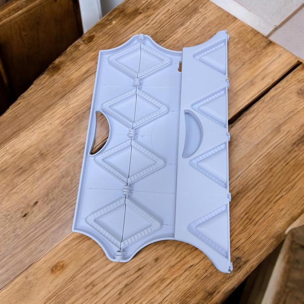 قالب اعداد السمبوسة والمعجنات المتعدد بالشكل المثلث من 8 قوالب