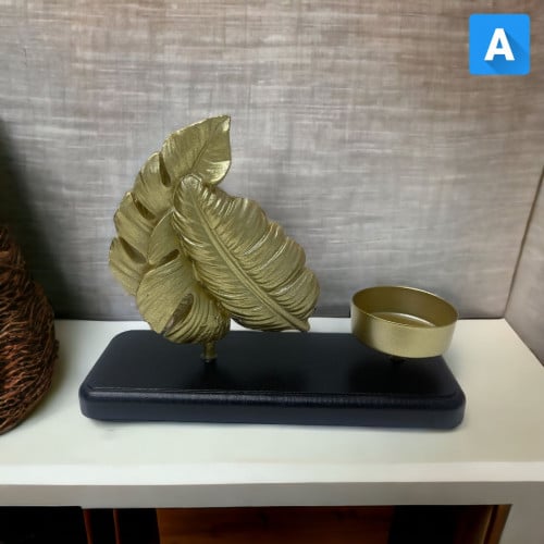 تحفة ذهبية بديكور ورقي مع حامل شمع (متوفر موديلين)