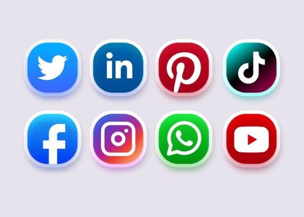 أفضل تطبيقات بلس المتاحة في 2025 – مزايا وعيوب