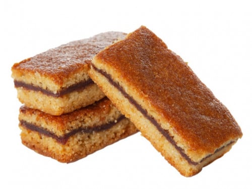 بسبوسة بالتمر .