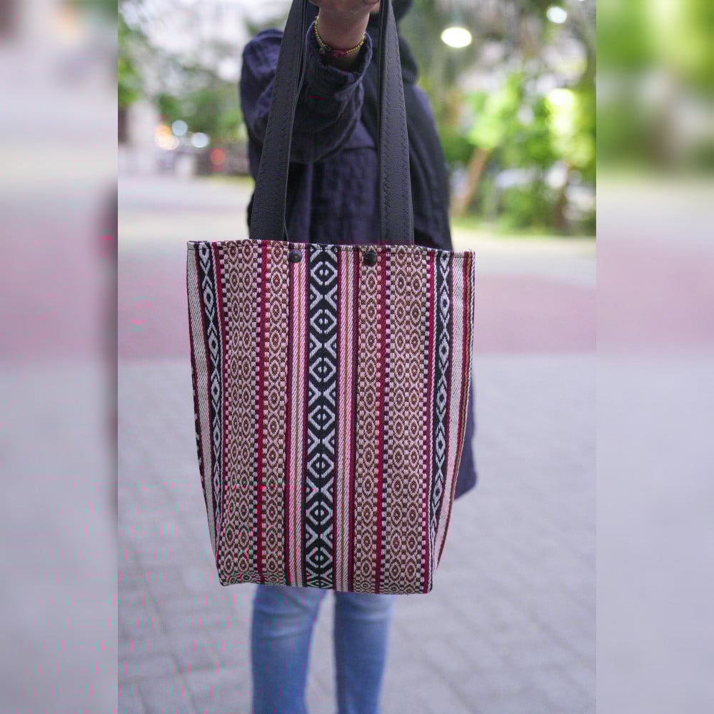 حقيبة يد نسائية بنقش سدو  موديل 1