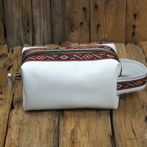 حقيبة يد جلد طبيعي أبيض