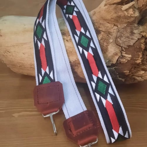 ستراب حقيبة لابتوب بتطريز السدو