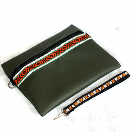 حقيبة باوتش أخضر عشبي بحزام سدو