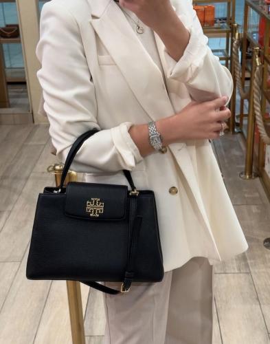شنطة tory burch لارج